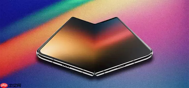 苹果已攻克折叠屏折痕难题 iPhone Fold明年发布