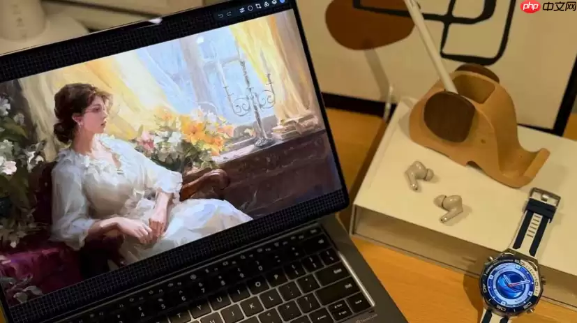 HUAWEI MatePad Edge 实机照全面曝光，极窄边框设计与专用键盘成焦点!