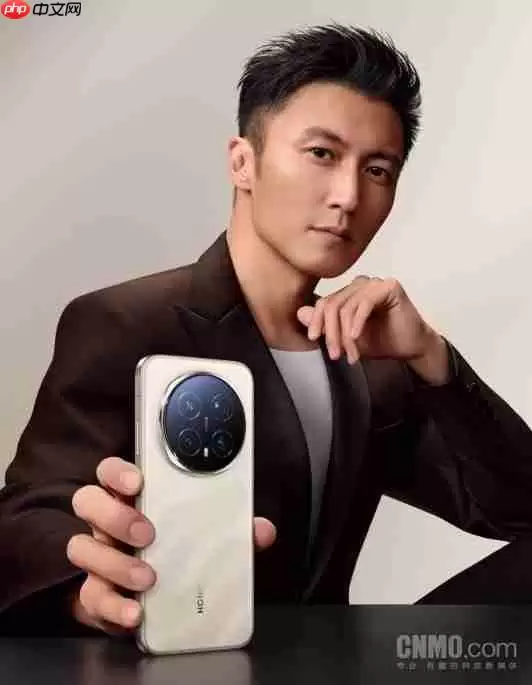 传荣耀Magic8 mini线下盲订已开启 天玑9500加持？