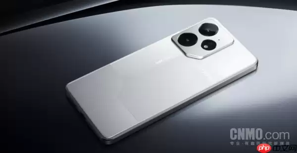 真我副总裁官宣新款Neo系列 号称&ldquo;无越级不发布&rdquo;