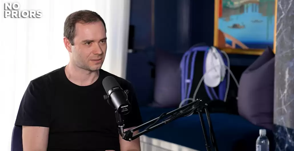 特斯拉前 AI 负责人：调了几个月 GPT-2，AI 一晚上就找出人类忽略的关键细节