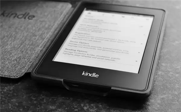 亚马逊将停用2012年前Kindle设备商店服务，推升级